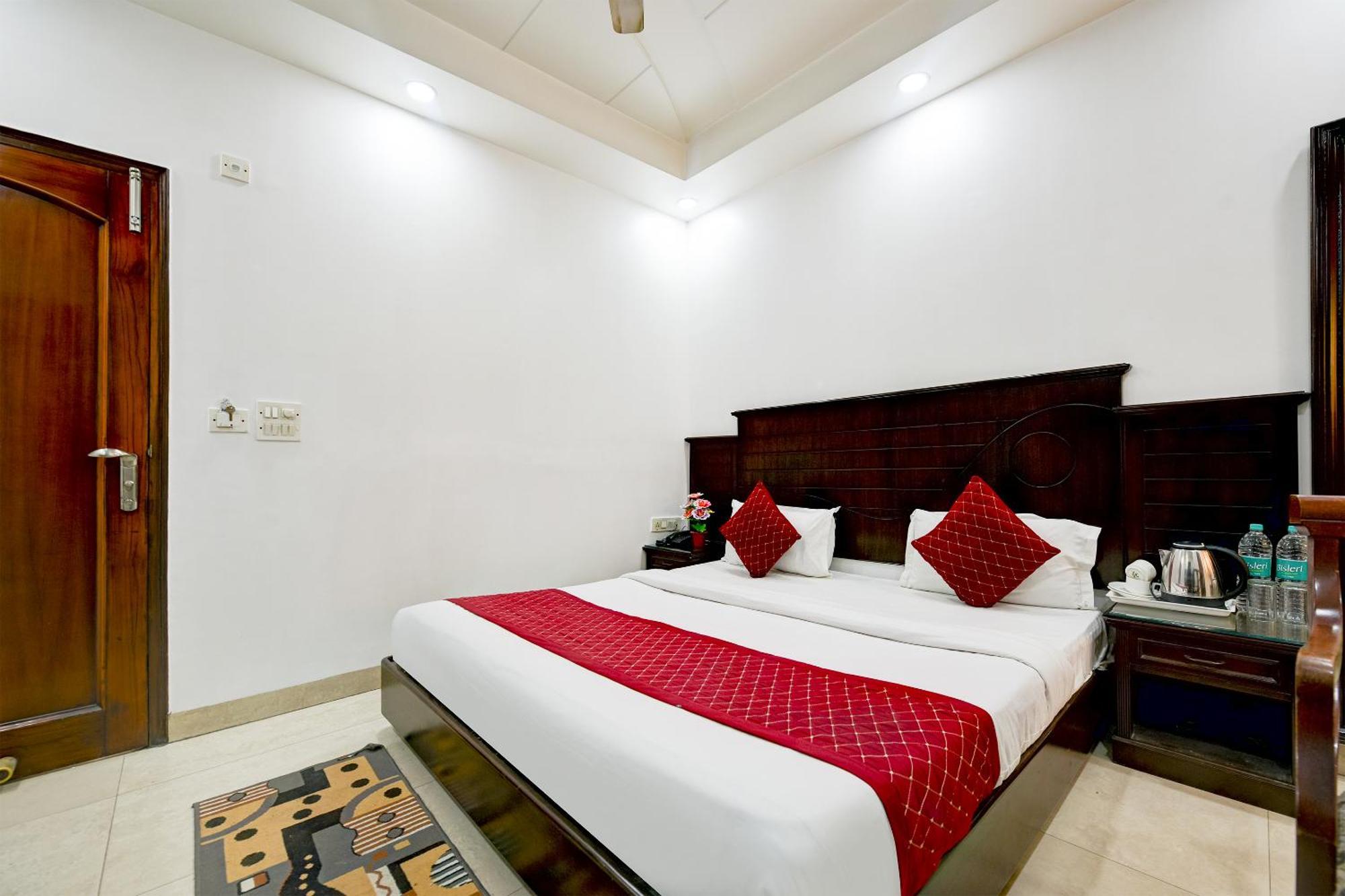 Hotel Legend International - 02 Mins From New Delhi Railway Station Exterior foto