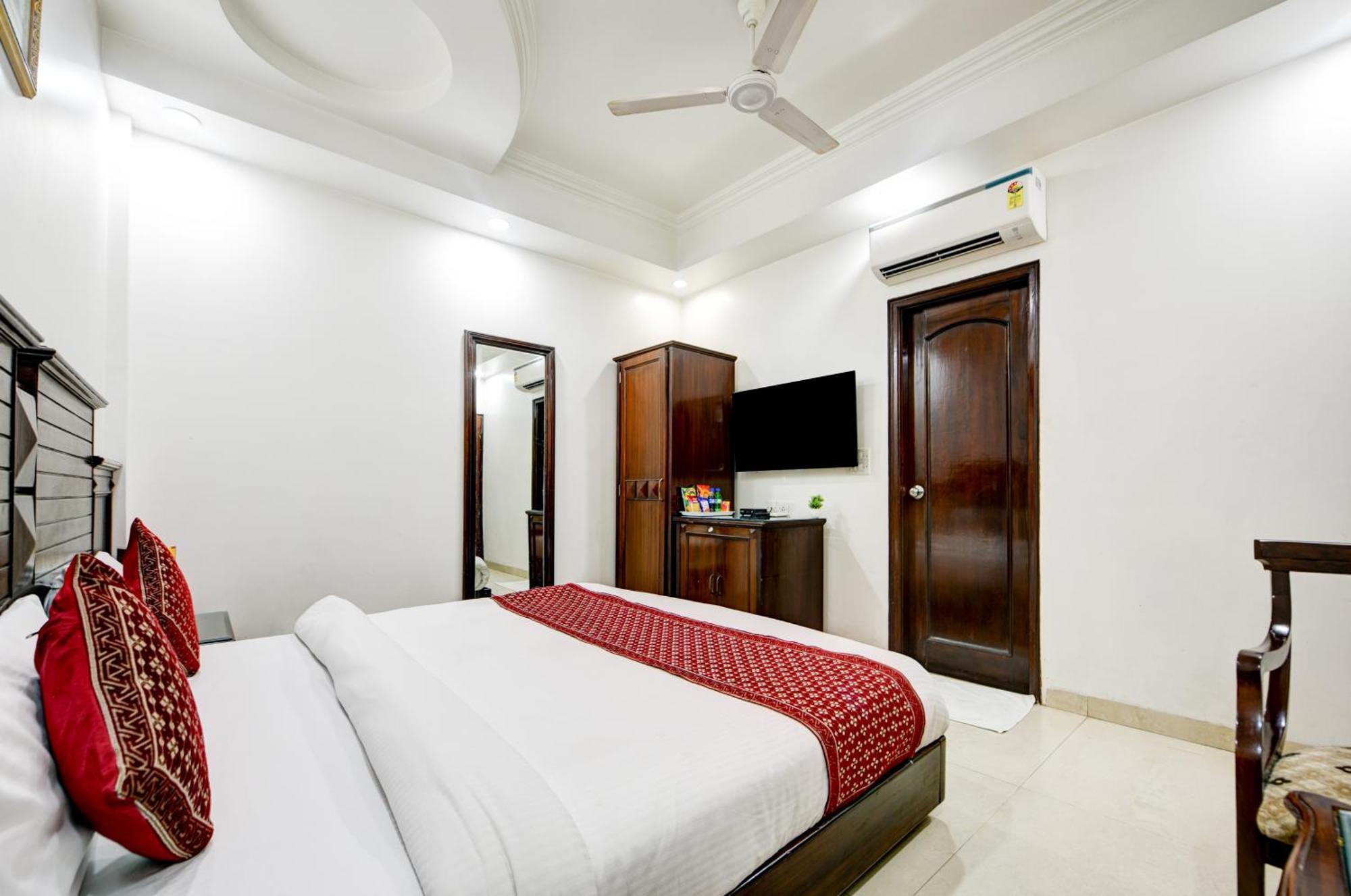 Hotel Legend International - 02 Mins From New Delhi Railway Station Exterior foto