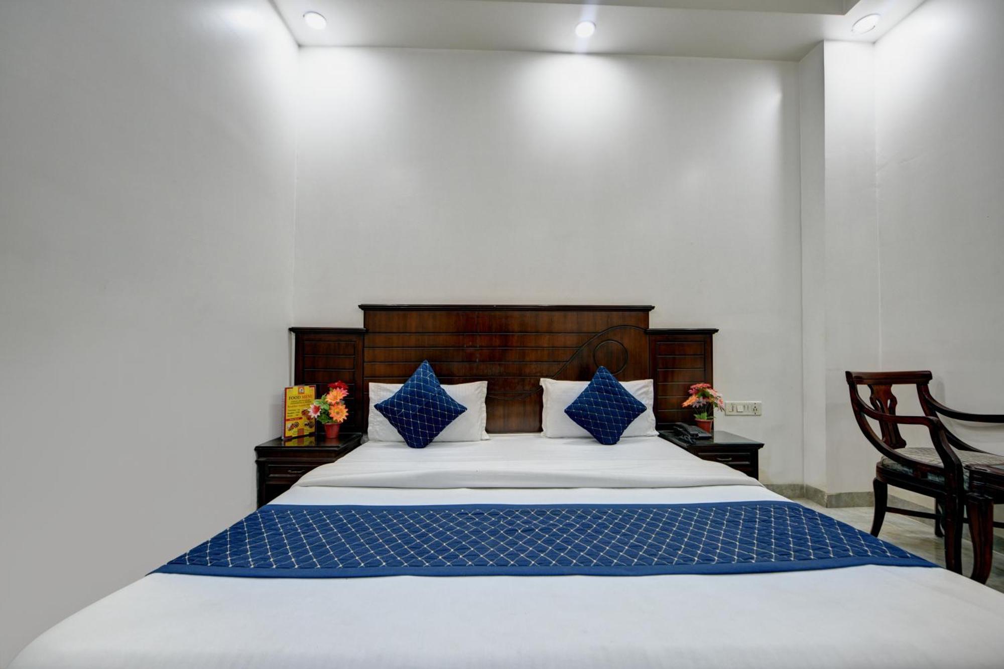 Hotel Legend International - 02 Mins From New Delhi Railway Station Exterior foto